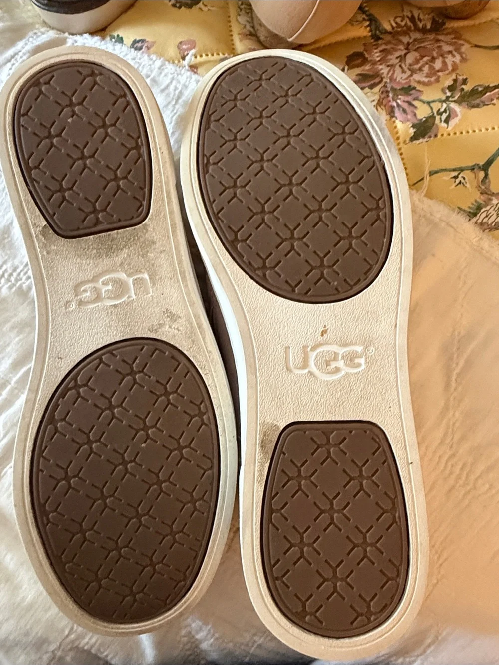 UGG womens Slip-On Sneakers in Mauve